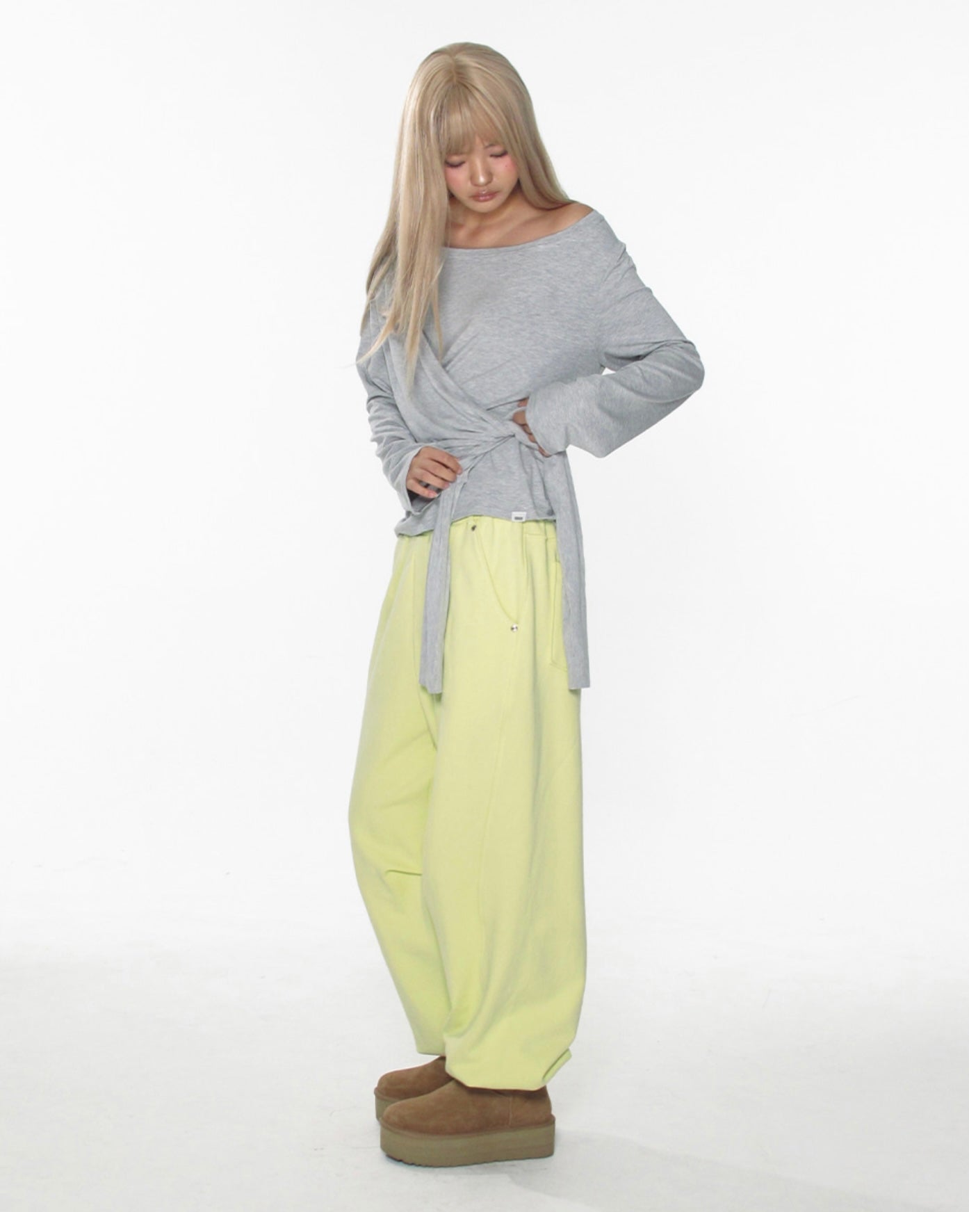 【CRANK】TIED OFF-SHOULDER TOP