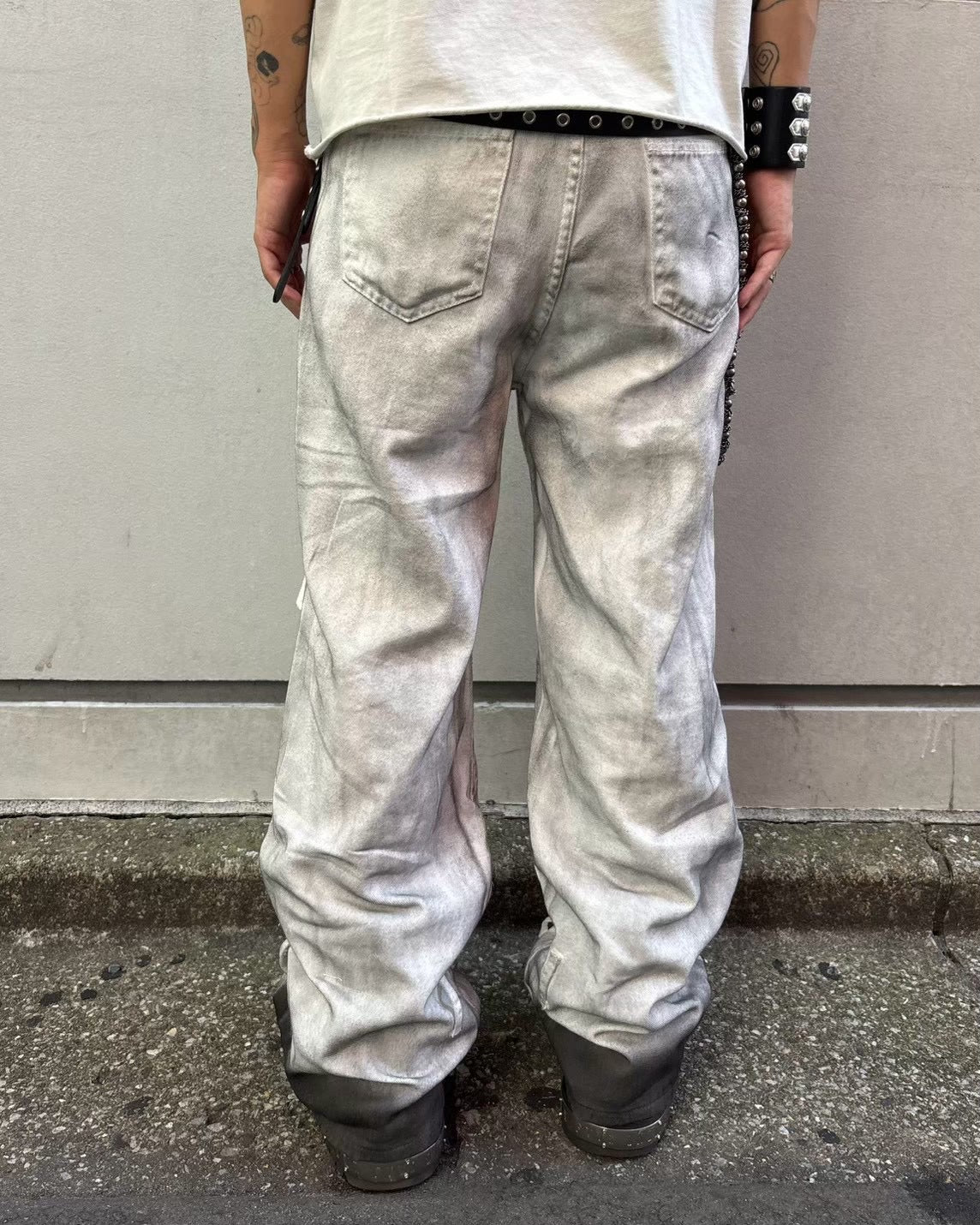 【Never mind the XU】destroyed damage strap denim pants