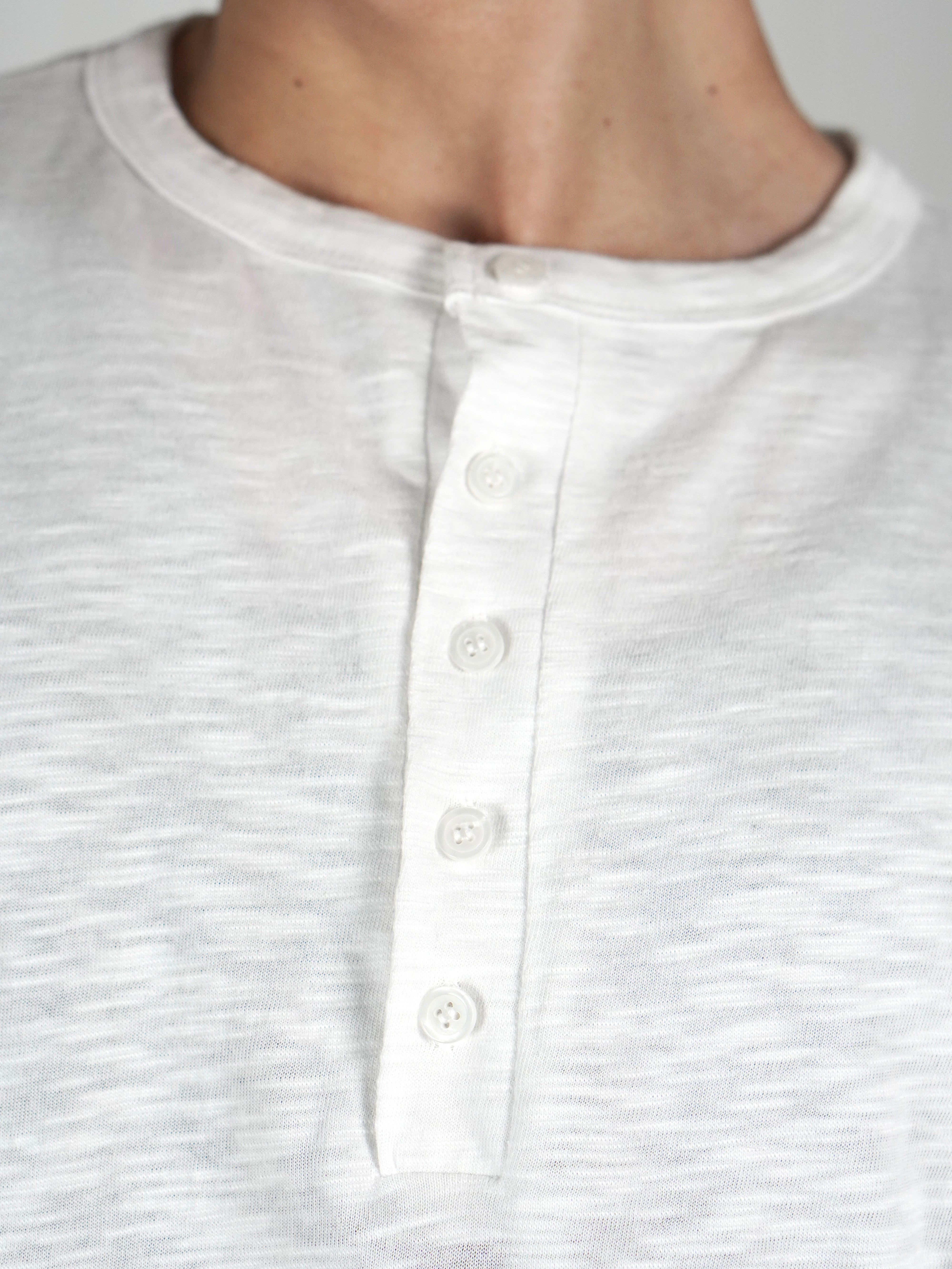 受注制【Chikashitsu +】sheer cotton henley neck long sleeve (4color)