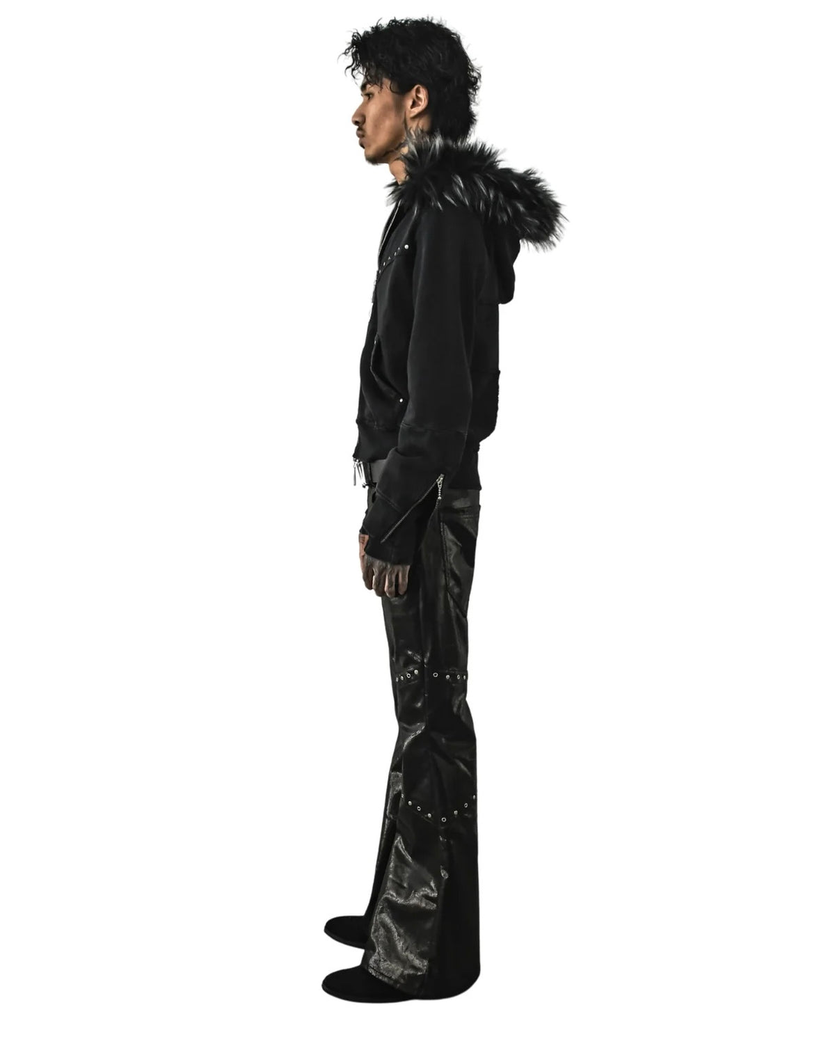 【TYPE SHADE】TYPE SAINT FUR HOODIE