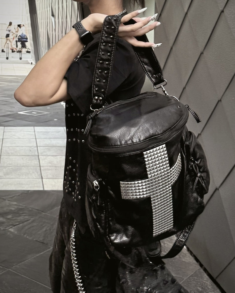 国際配送【Never mind the XU】STUDDED CROSS 2WAY BACKPACK