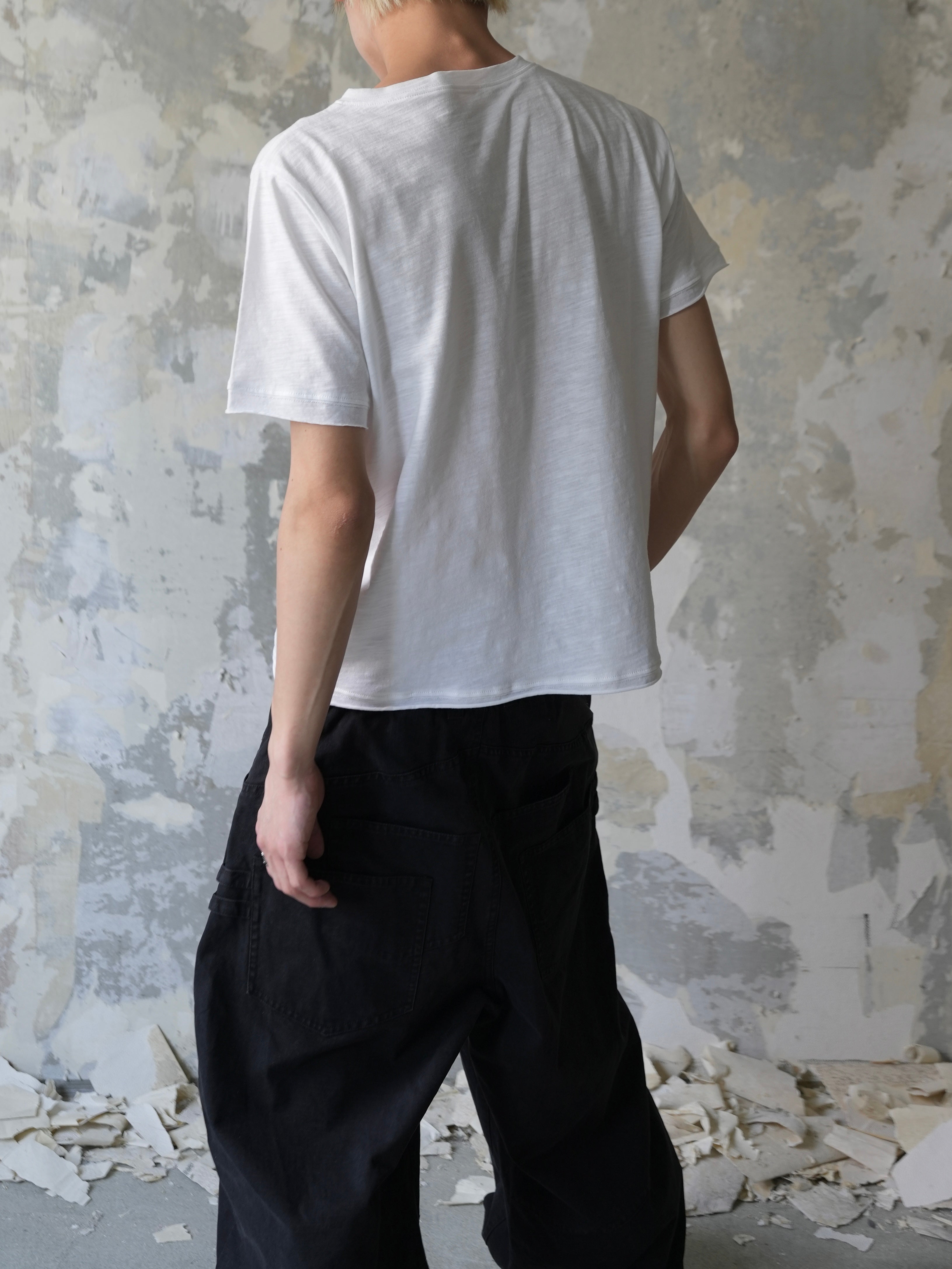 7月下旬発売予定【Lee fi Ne】Offset Henley Tee