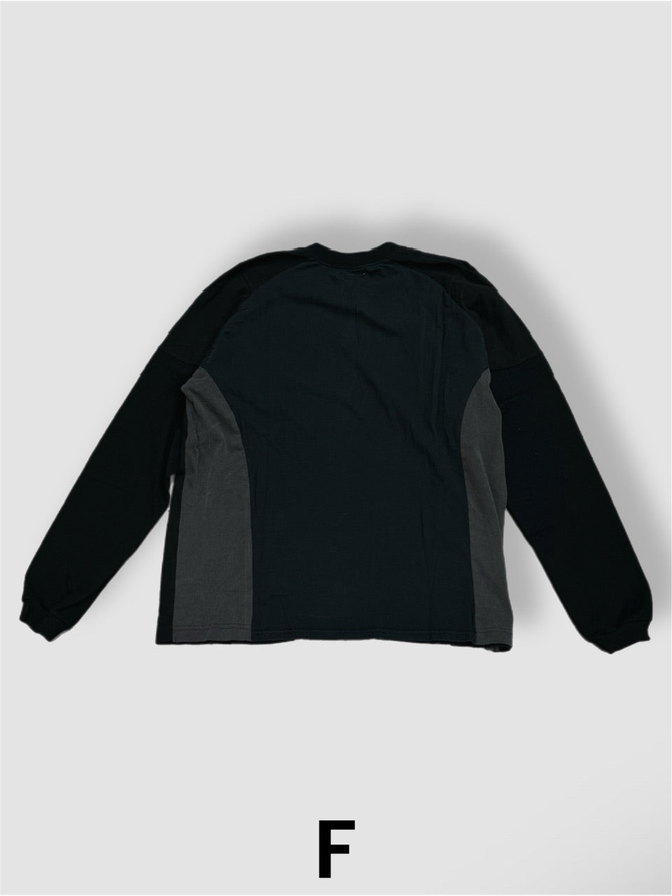 【Re +】cutting switch long sleeve (black)