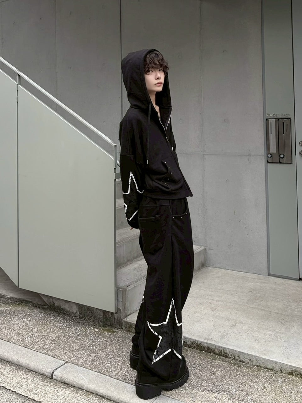 受注制【LUV CODE】star rivet sweat pants (2color)