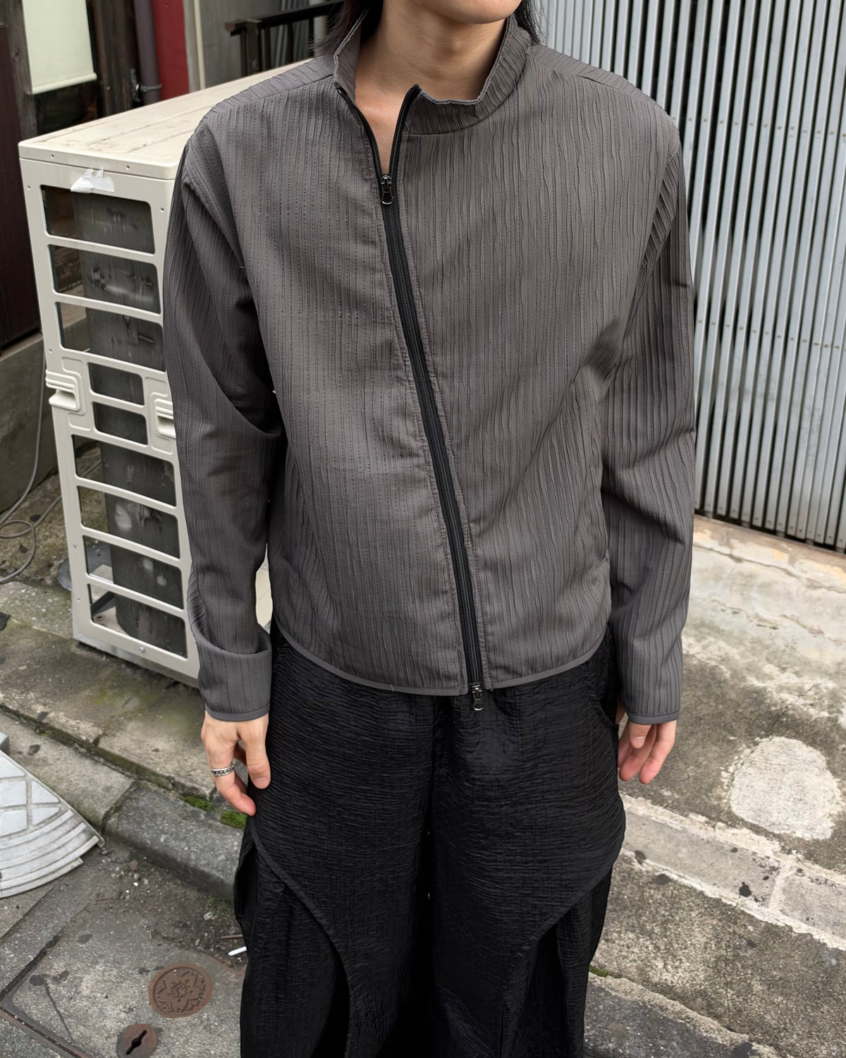 受注制【youll】pleated asymmetry jacket (3color)