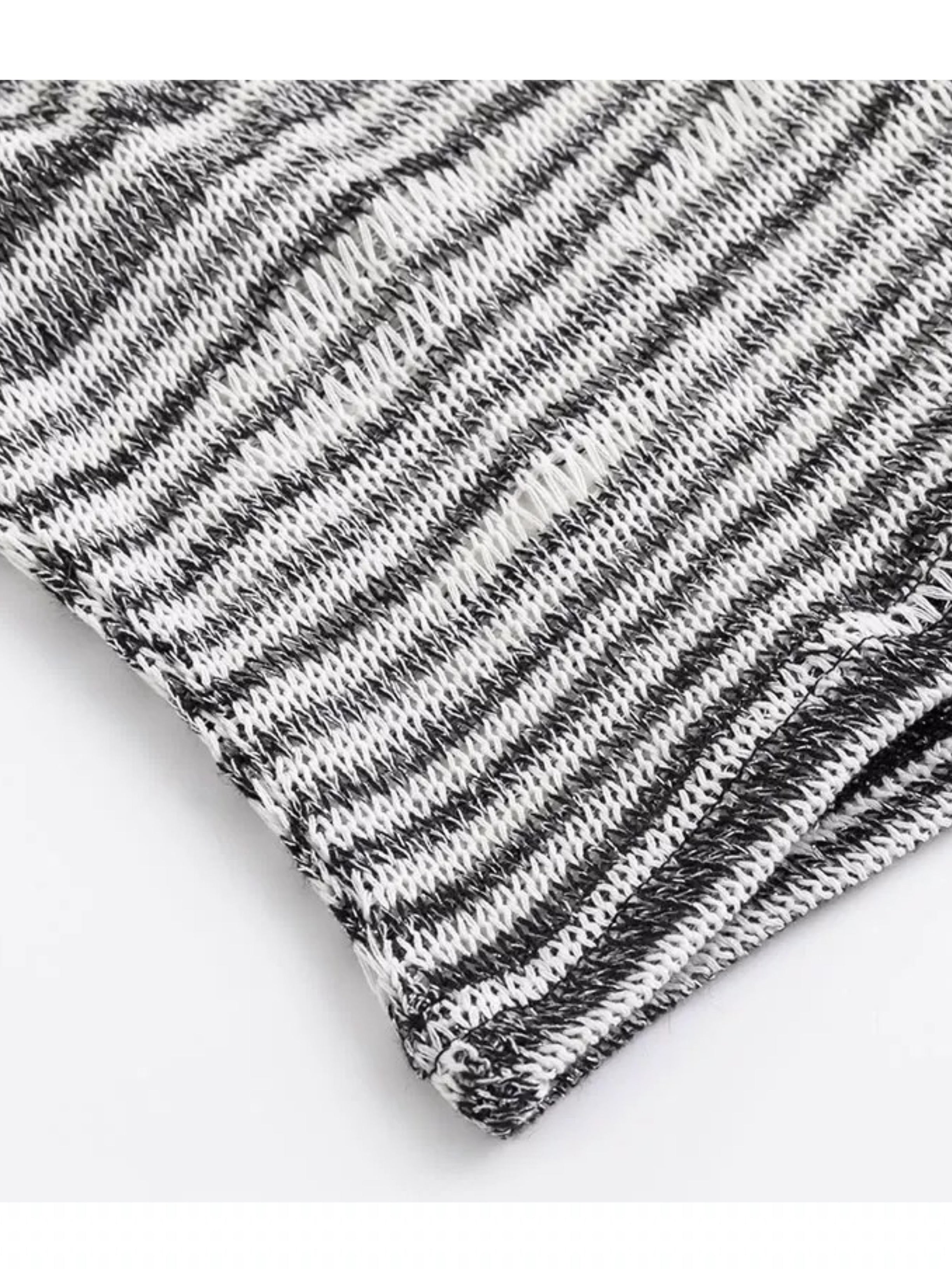 【Cest Nous】Hooded Crop Top