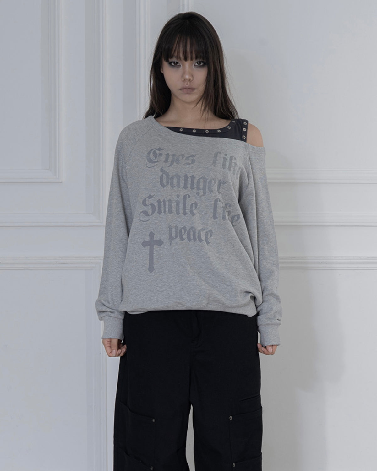 【FANCY CLUB】ROSARY NOIRER SWEATSHIRT