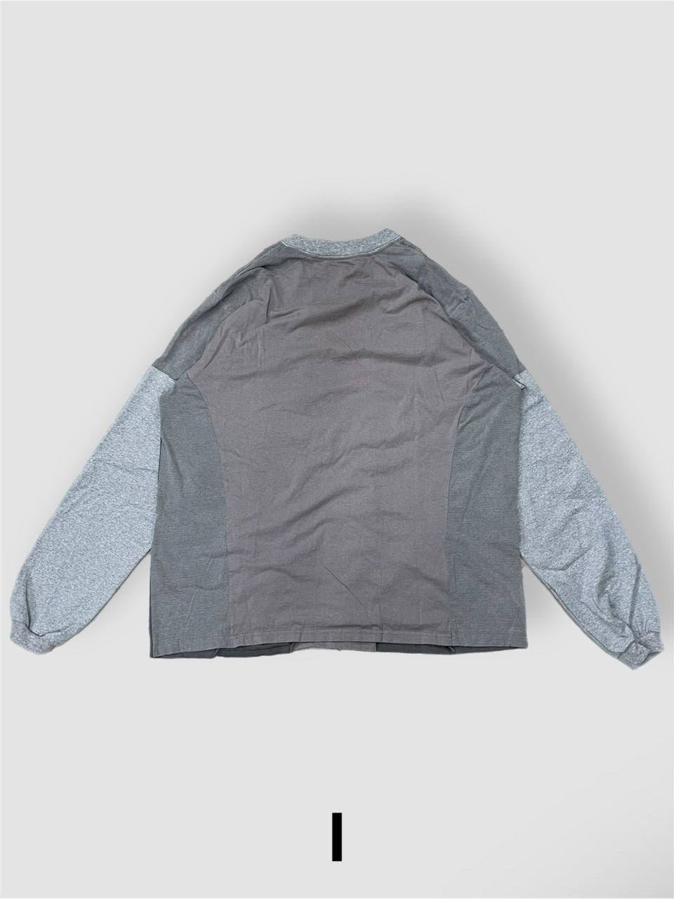 【Re +】cutting switch long sleeve (gray)