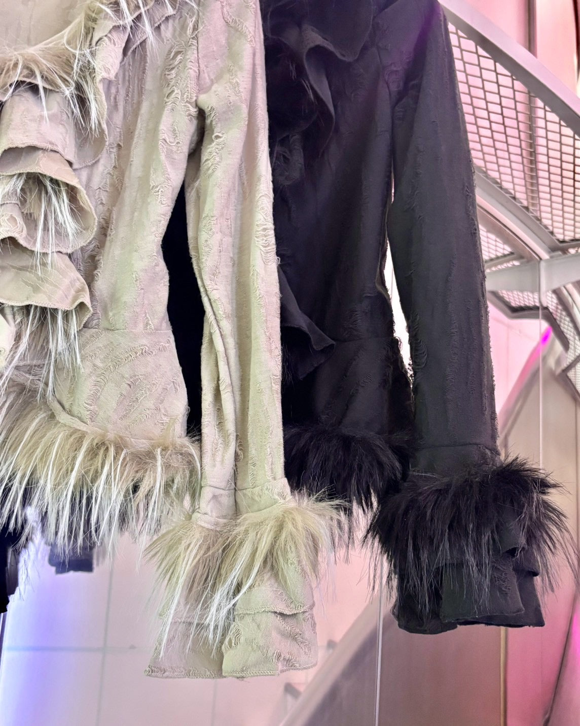 【BABY09】fur damage frill cardigan