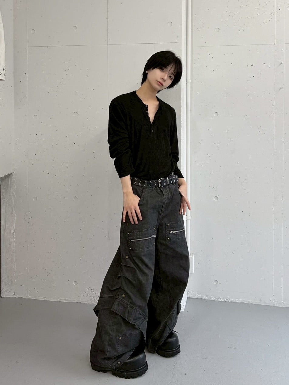 国際配送【LUV CODE】cleanfit multi-pocket denim pants