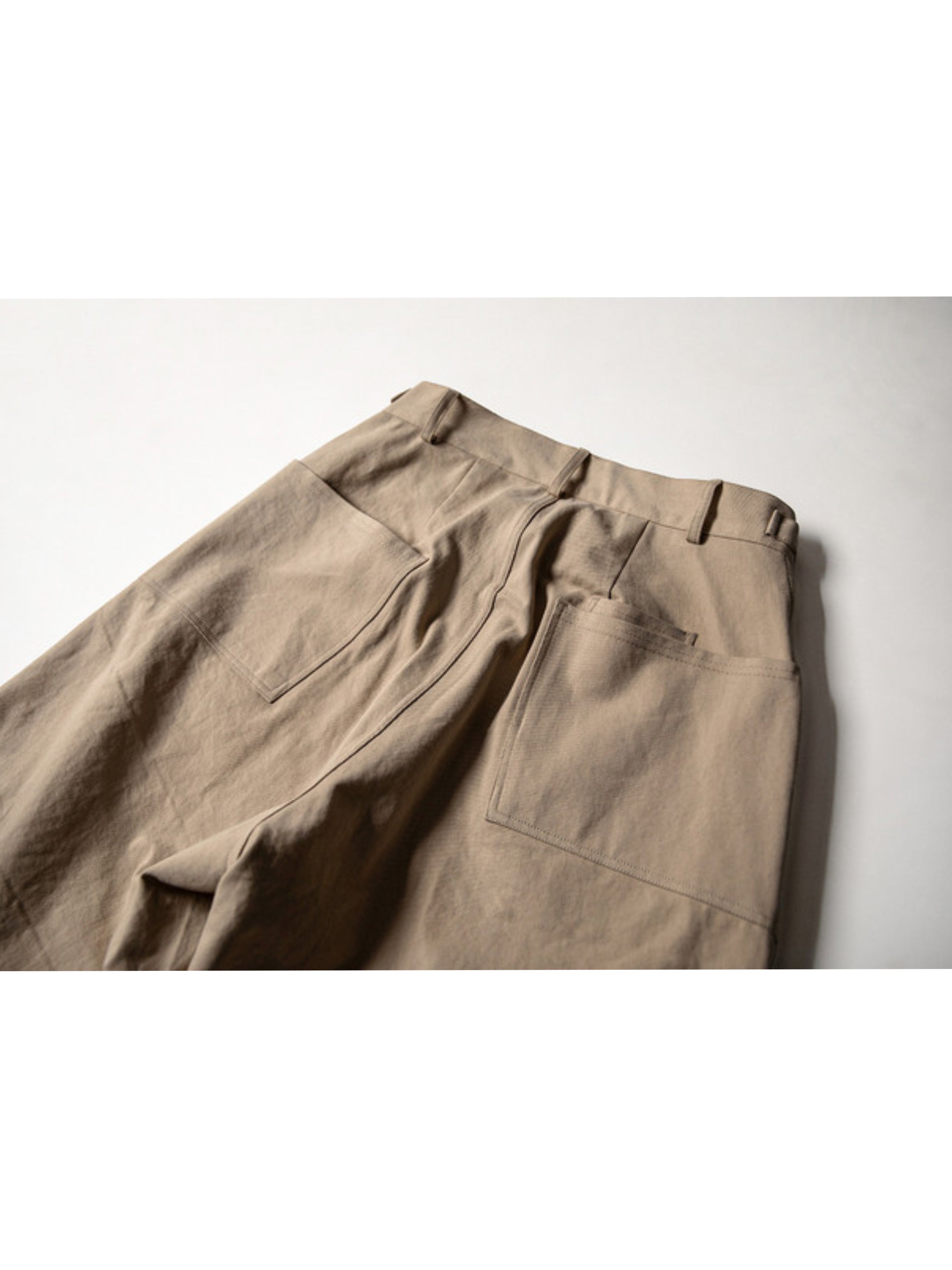 【roaringrad】26 Parachute Bermuda