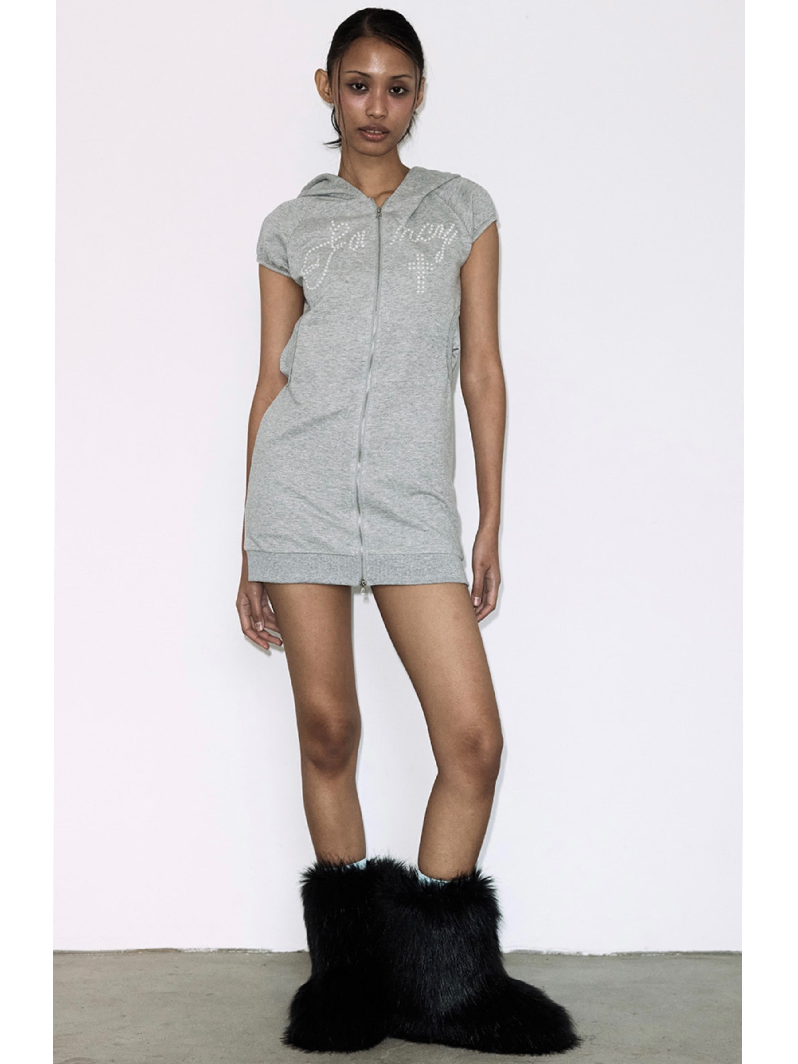 【FANCY CLUB】HOTFIX PUFF SLEEVE HOOD ONE-PIECE