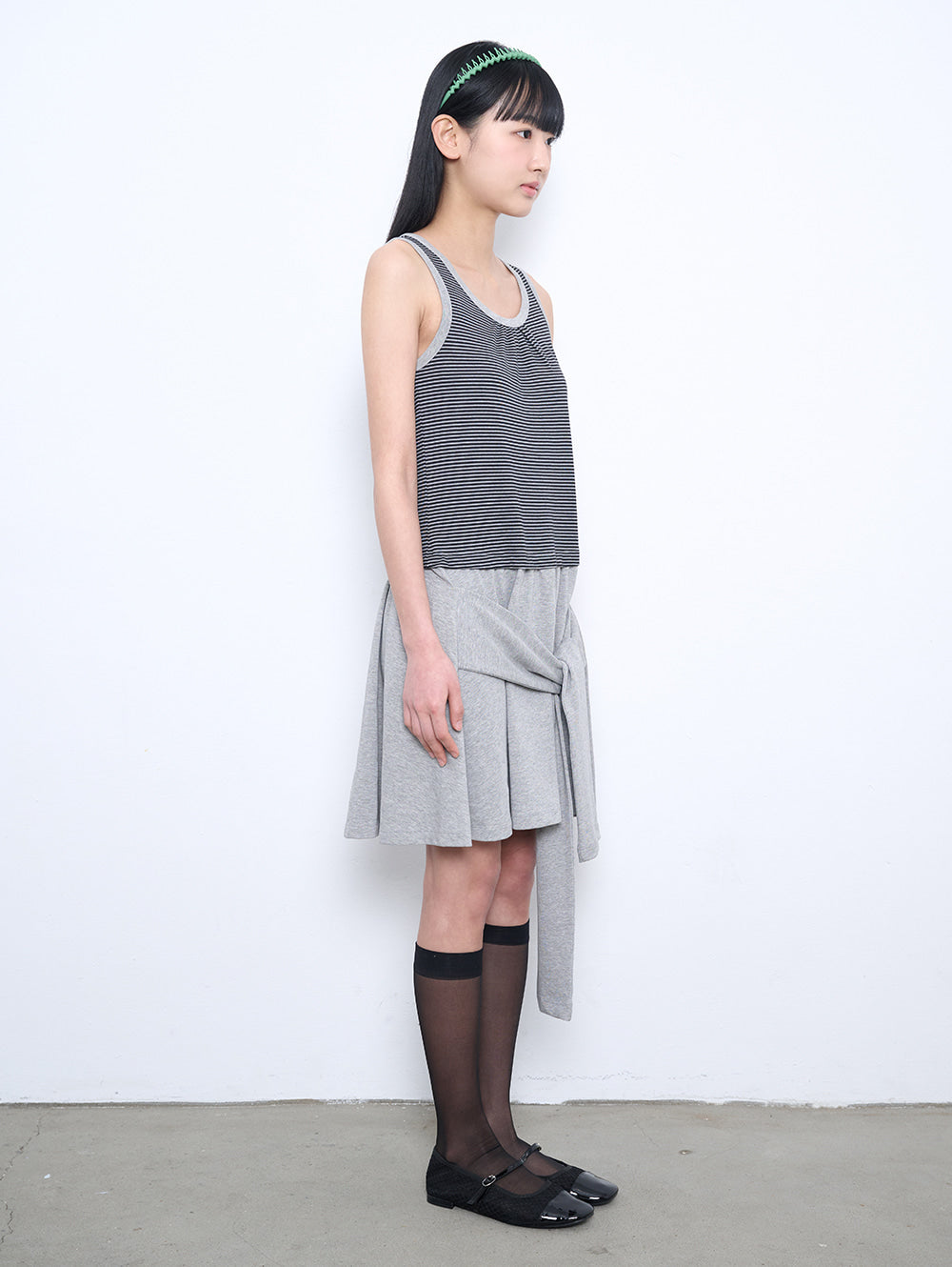 6/8 21:00発売【TUOMIO】STRIPE TIE DRESS