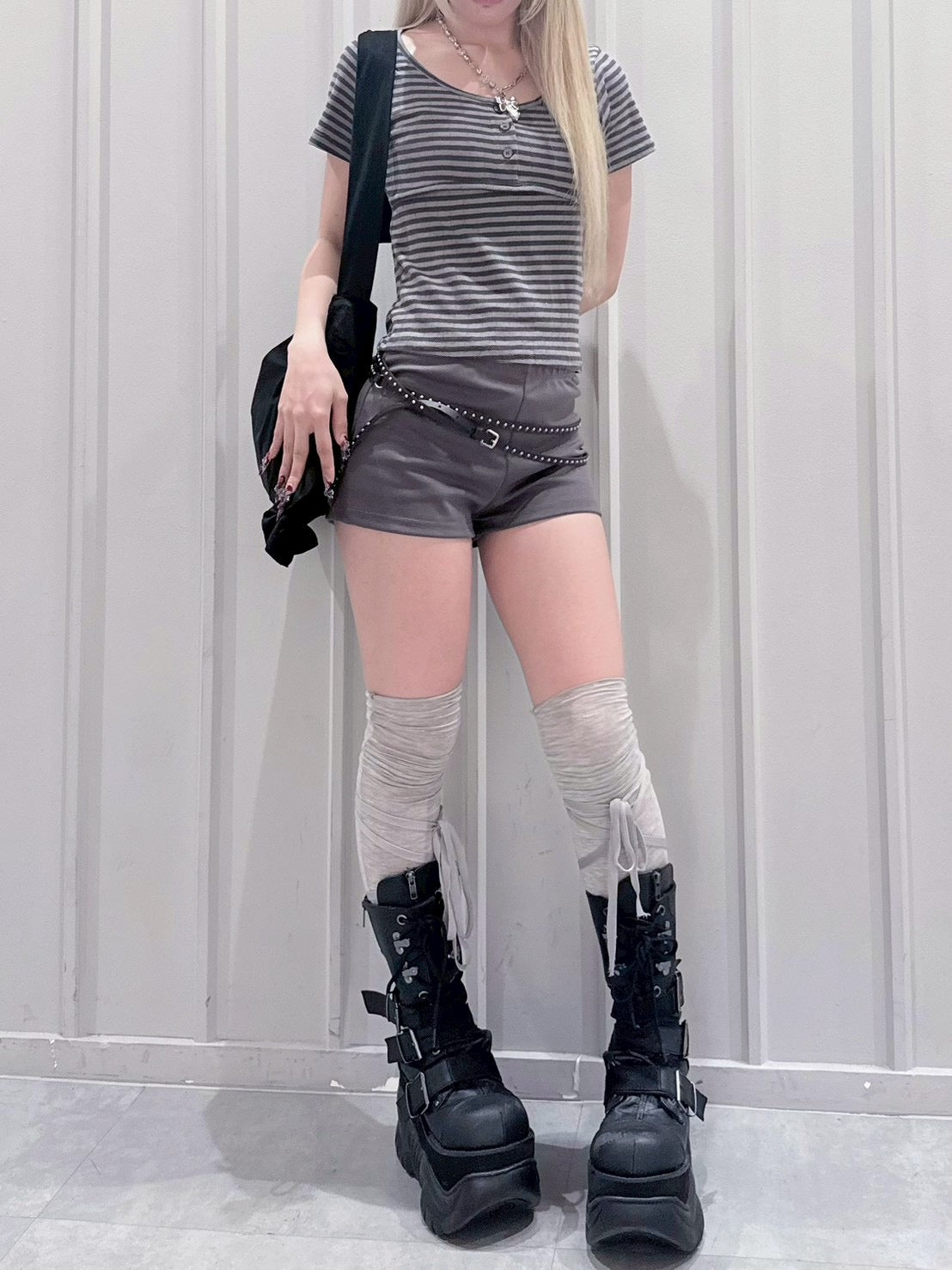 7/4 20:00発売 受注制【nmtc+】Stripe U-Neck Button Tee (2color)