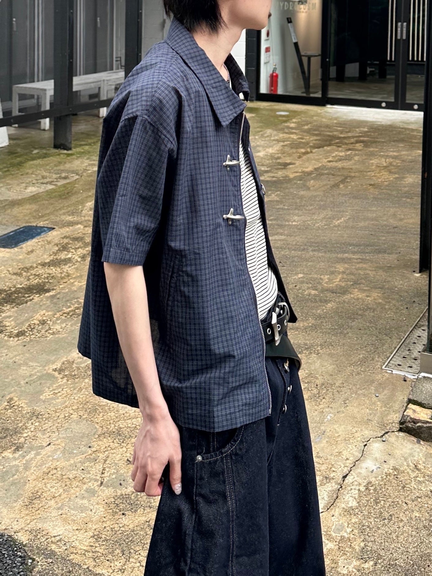 大阪店WEB限定受注制【Chikashitsu +】double buckle shirt jacket (2color)
