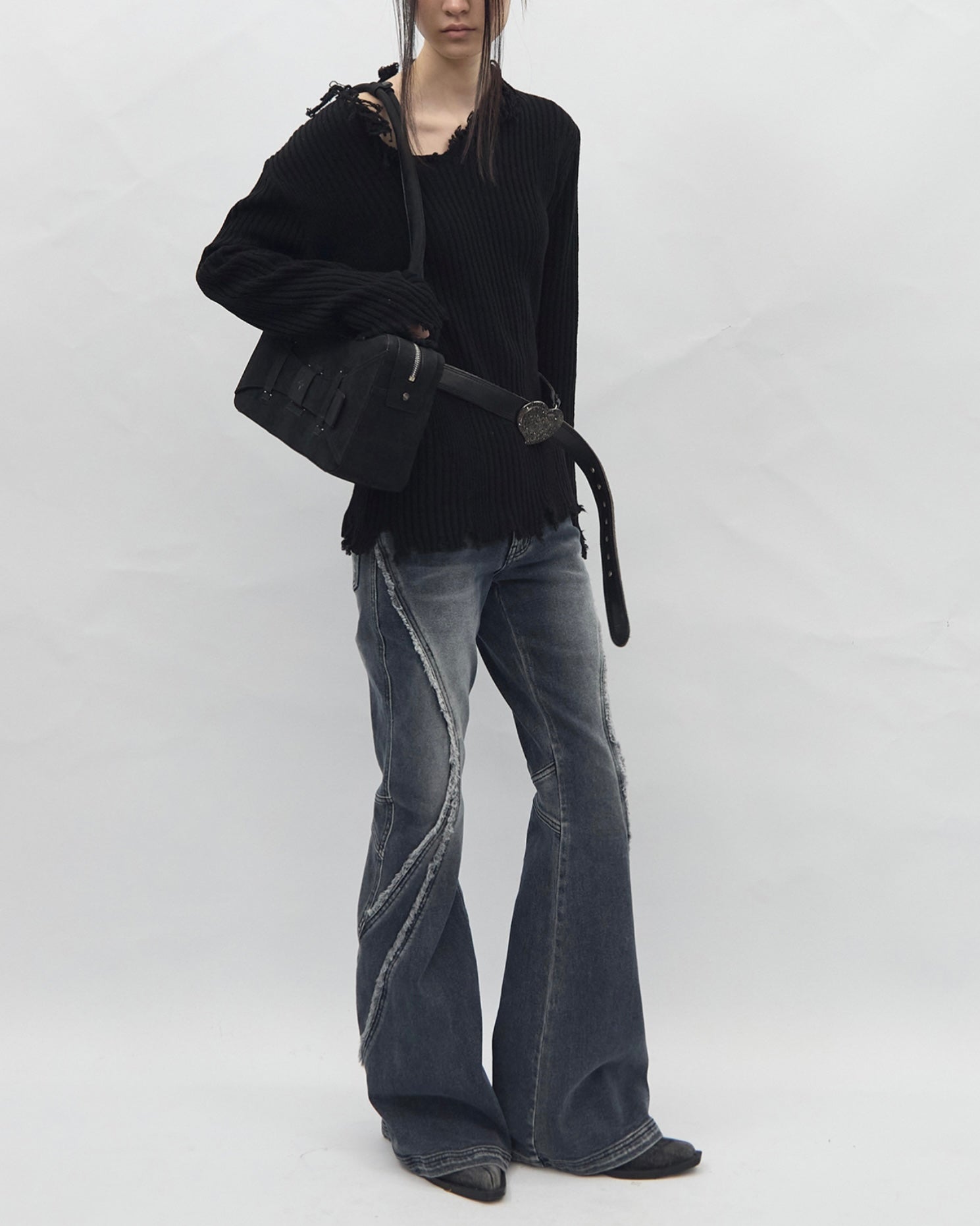 【BLR BLUER】Unravel Line Knit