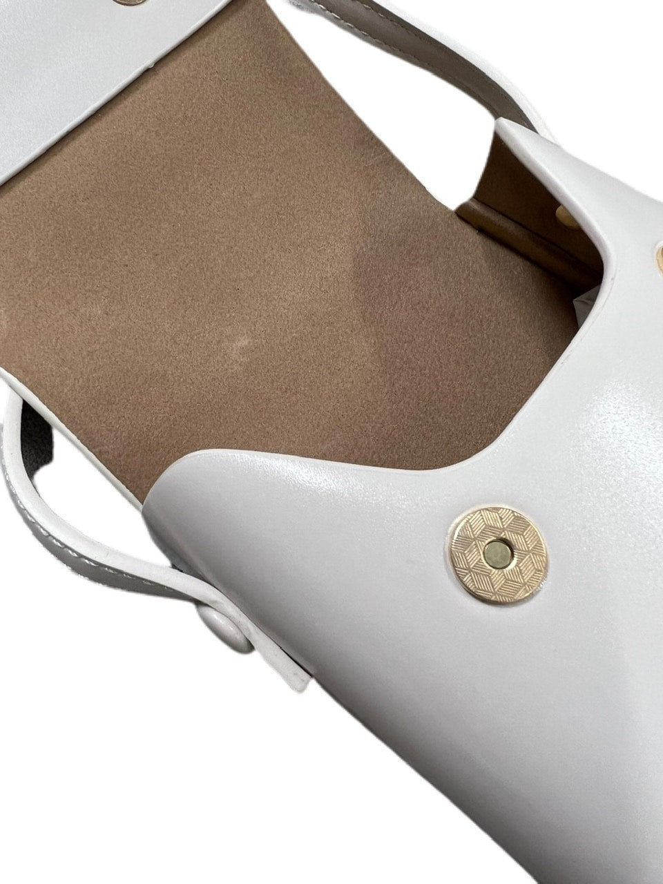 受注制【Chikashitsu +】leather pouch bag (3color)