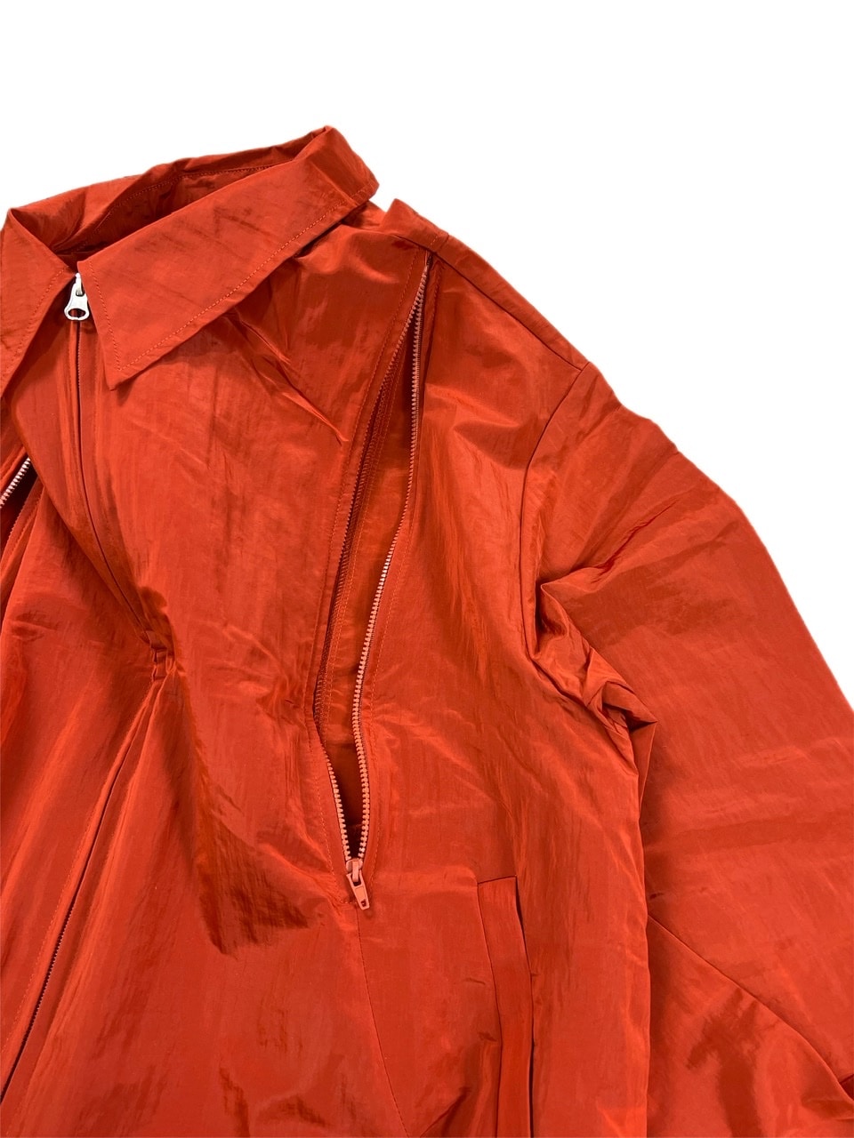 受注制【Chikashitsu +】shoulder slit design blouson (3color)