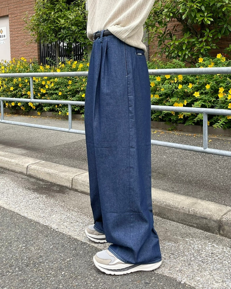 受注制【Chikashitsu +】2tuck denim slacks (2color)