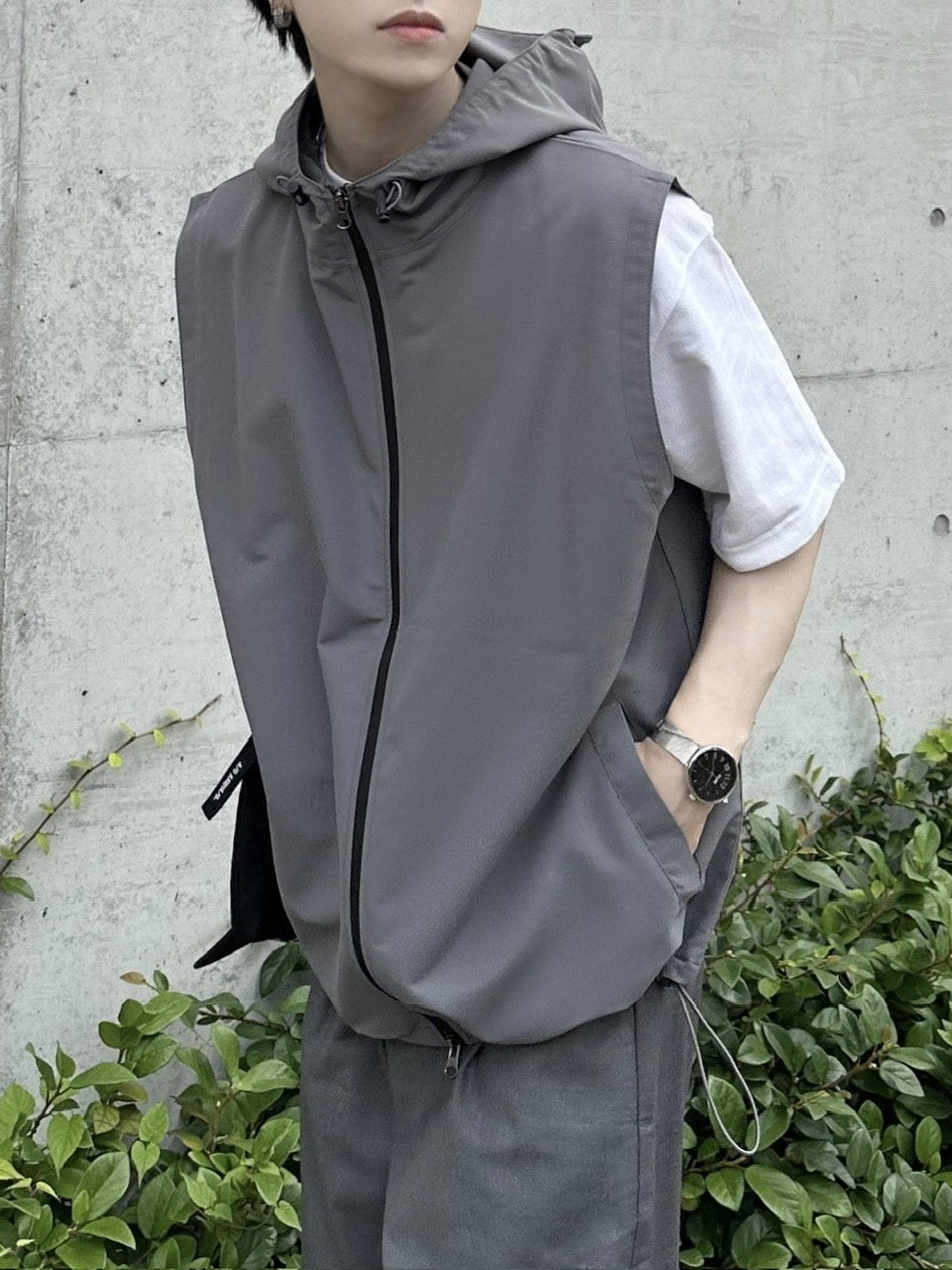 大阪店WEB限定受注制【Chikashitsu +】nylon hood vest (2color)