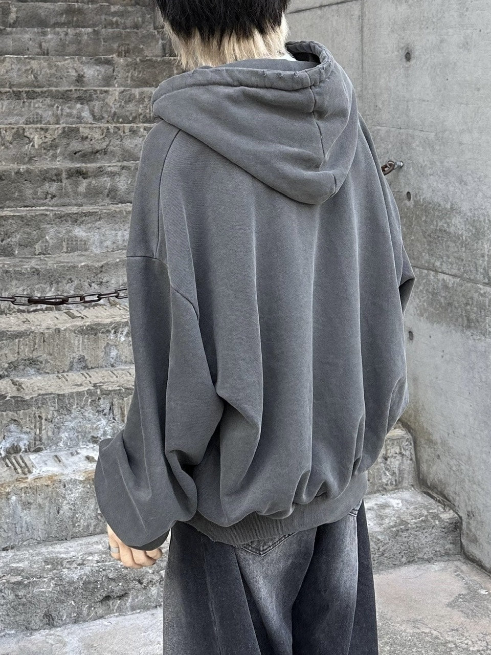 大阪店WEB限定受注制【Chikashitsu +】damage zip up hoodie (3color) / 【チカシツプラス】ダメージ長袖ジップアップパーカー