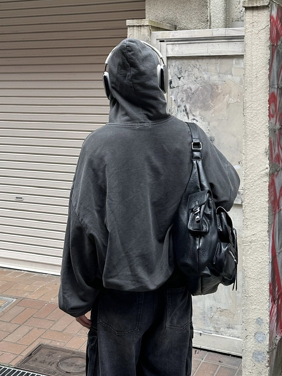 大阪店WEB限定【Chikashitsu +】leather pocket shoulder bag