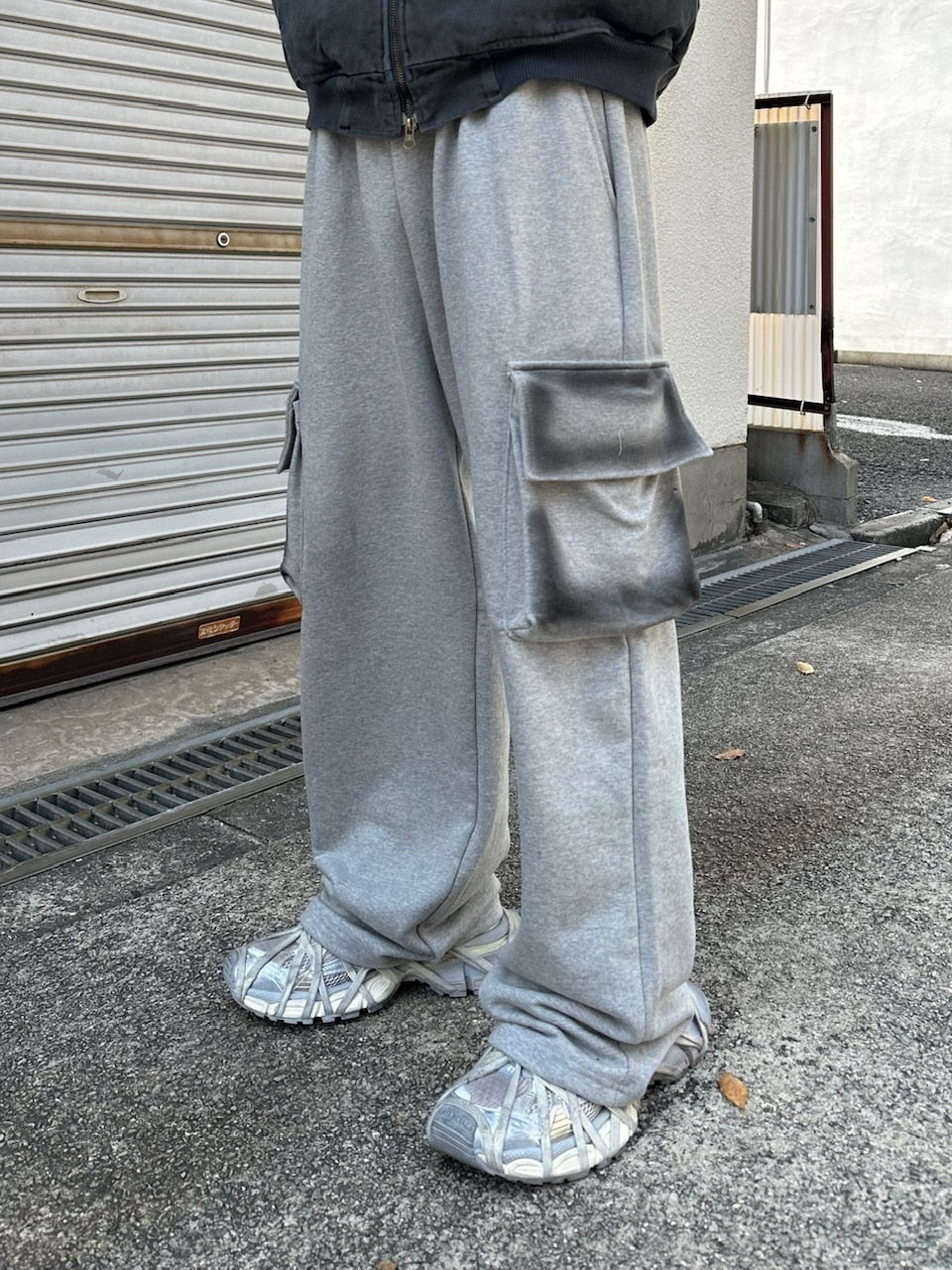 大阪店WEB限定【Chikashitsu +】washed sweat cargo pants (2color)