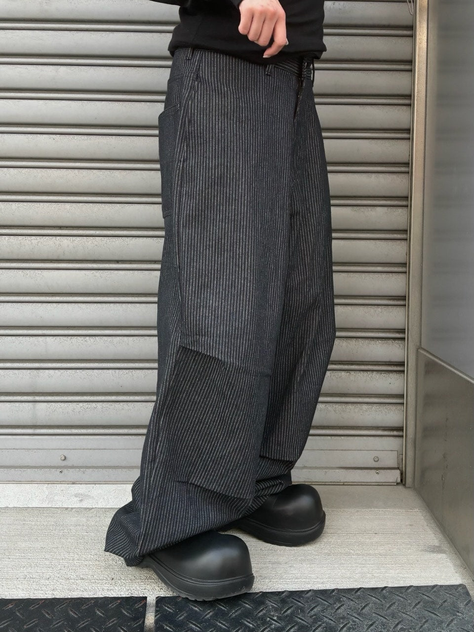 受注制【Chikashitsu +】snap button hickory stripe pants