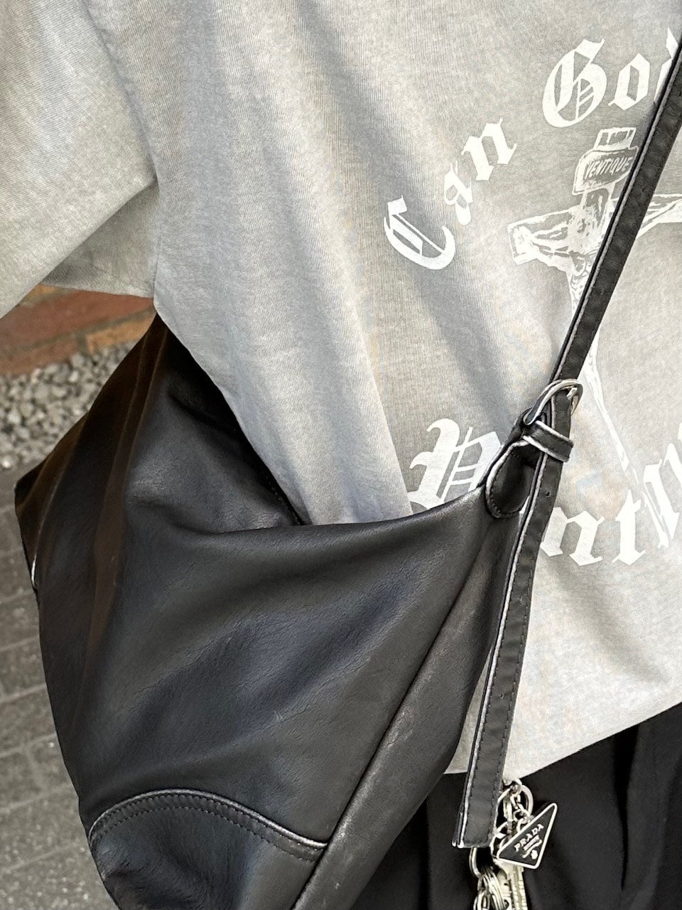 大阪店WEB限定受注制【Chikashitsu +】vintage leather cross bag