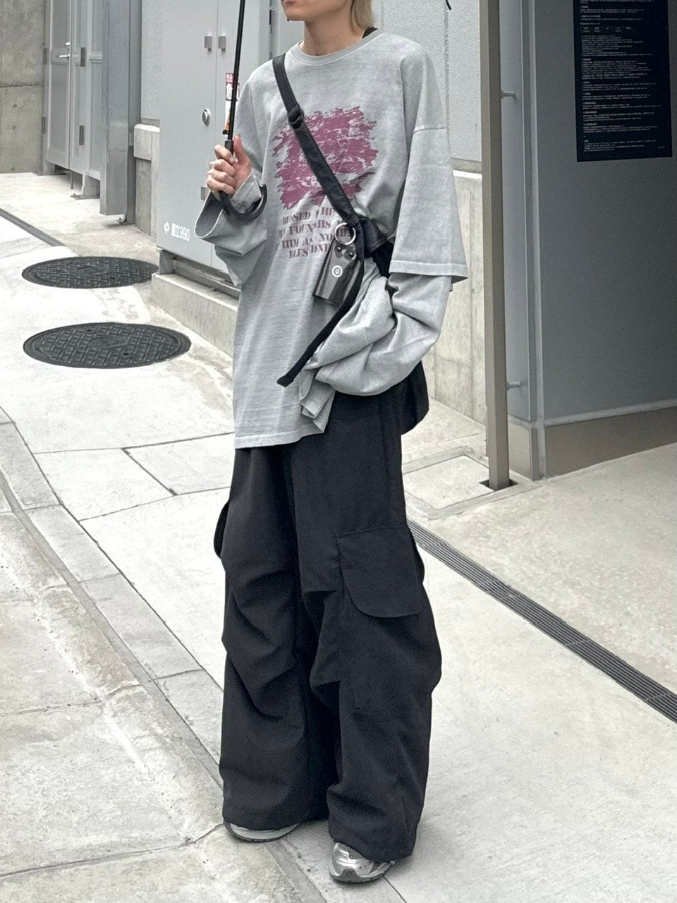 【Chikashitsu +】layered graphic long sleeve (2color) / 【チカシツプラス】レイヤードグラフィックプリント長袖Tシャツ