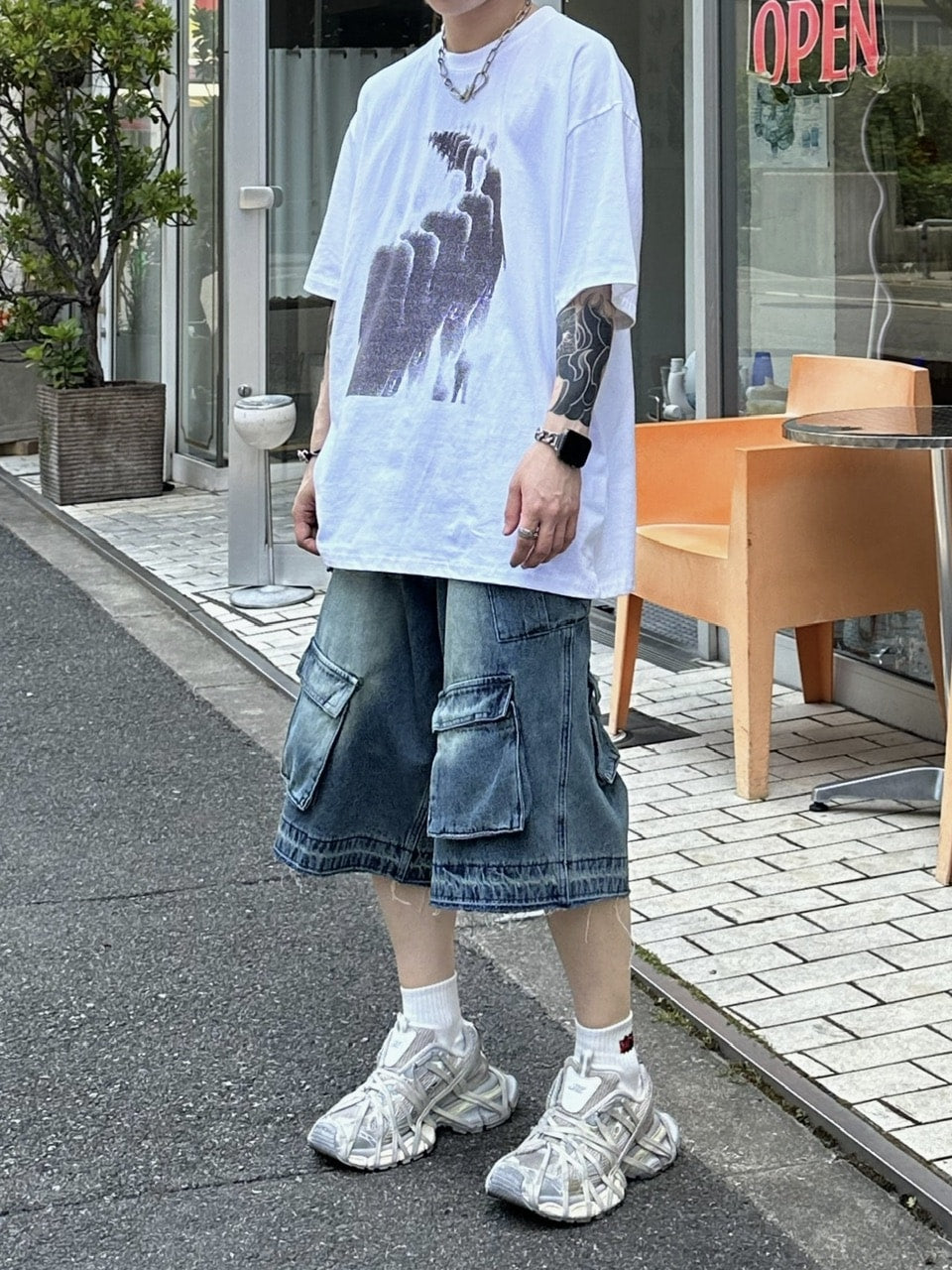 大阪店WEB限定受注制【Chikashitsu +】multi pocket denim half pants (2color)