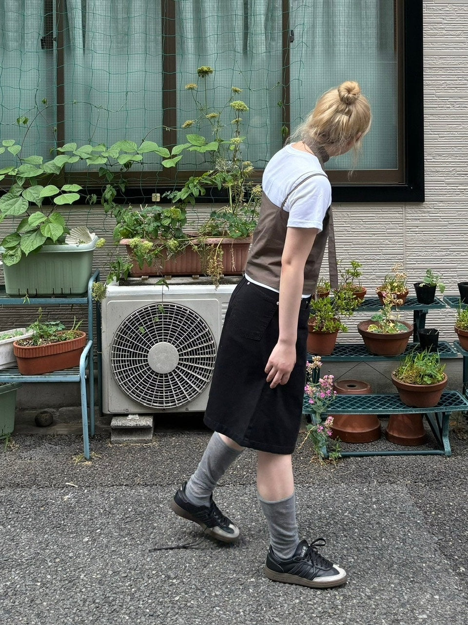 受注制【OaKS】twinkle cropped t-shirt (2color)
