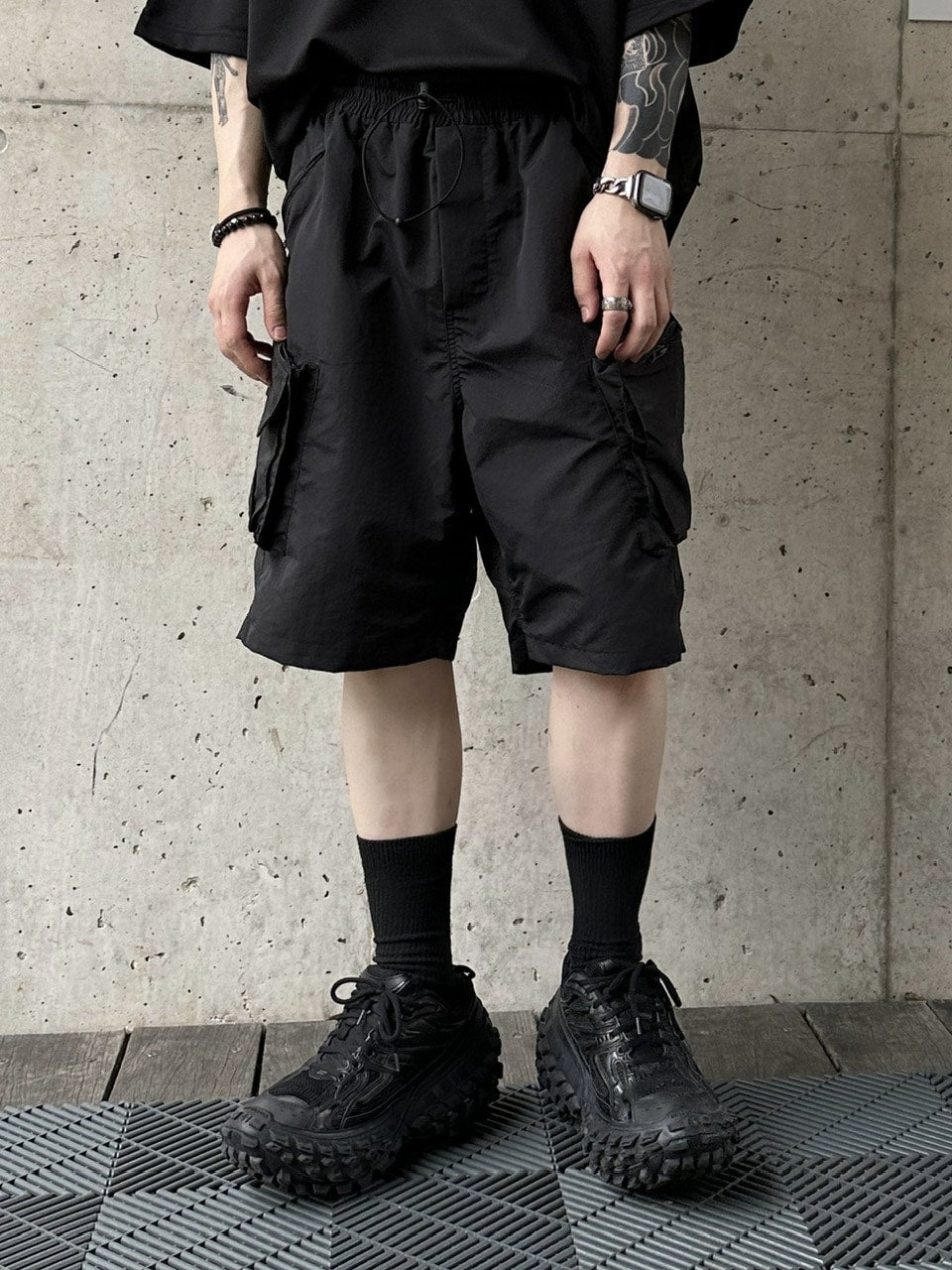大阪店WEB限定受注制【Chikashitsu +】nylon cargo shorts
