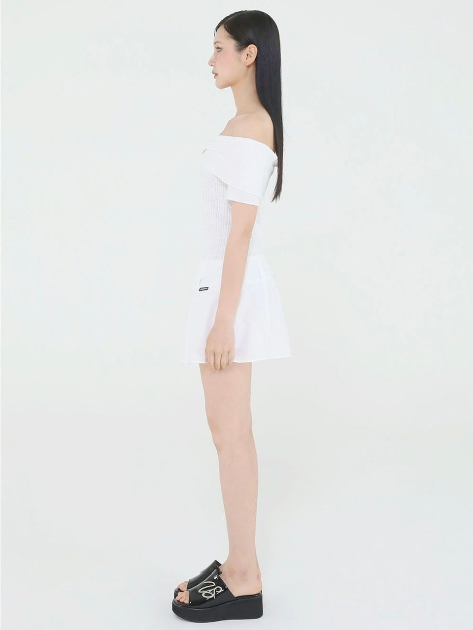 【Uglyshadow】UNBALANCED KNIT OFF SHOULDER