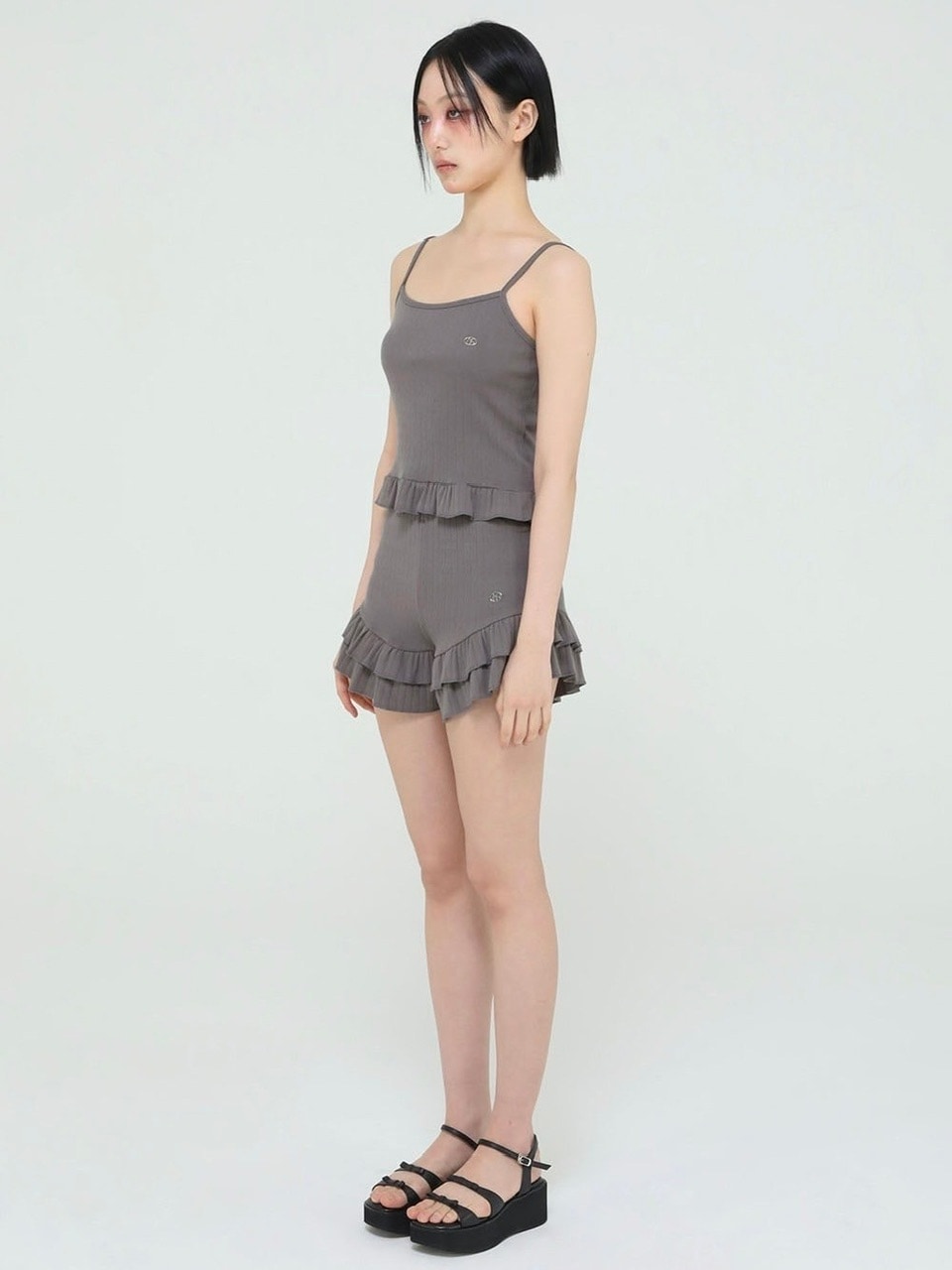 【Uglyshadow】US RUFFLE SLEEVELESS