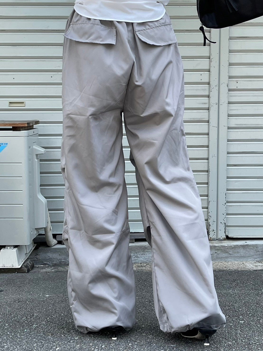 受注制【oaks】tuck design nylon wide pants (2color)
