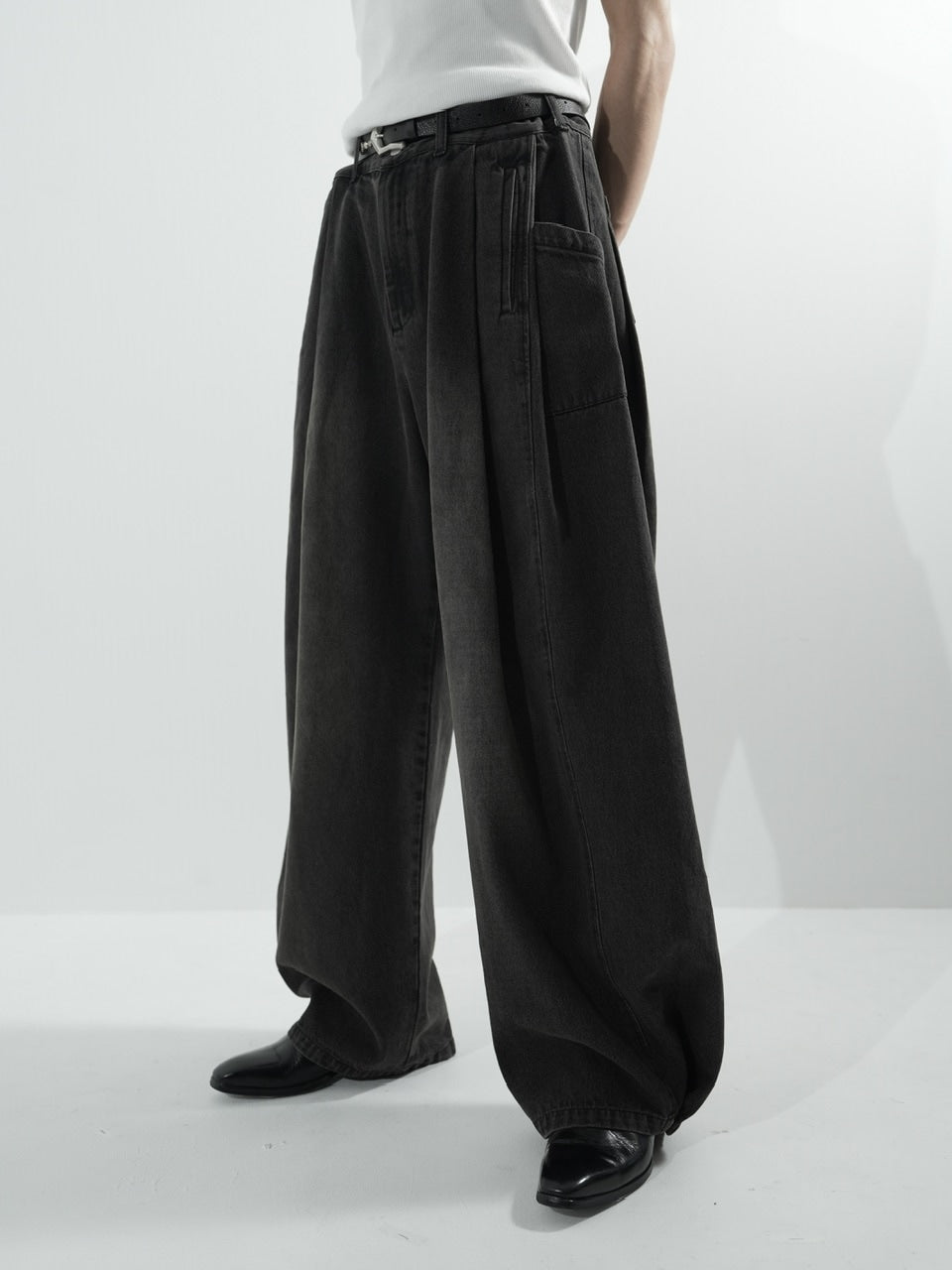 【CS】side tuck drape denim pants (dark brown)