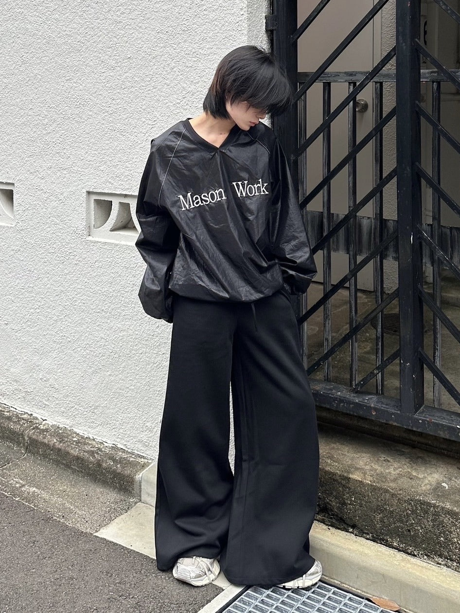 受注制【LUV CODE】coated v neck top (2color)