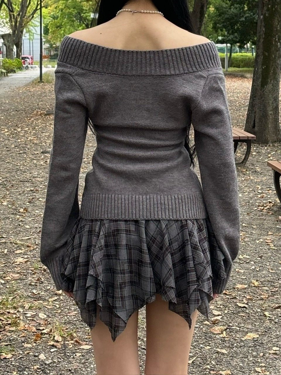 受注制【oaks】vneck offshoulder knit (3color)