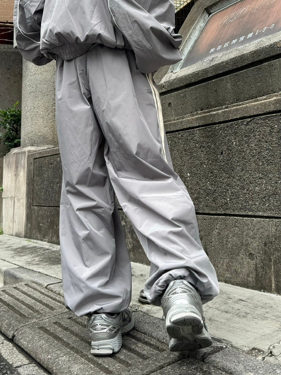 【Chikashitsu +】set up side line track pants (2color) / 【チカシツプラス】セットアップサイドライントラックパンツ