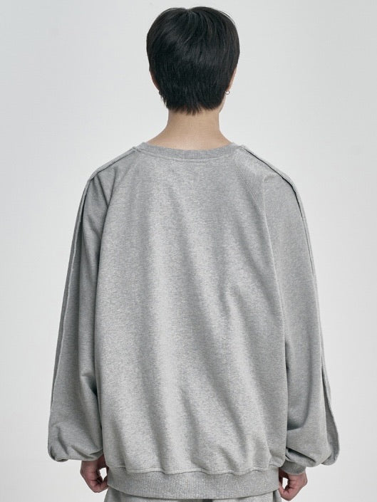 【AJOBYAJO】Raw Edge Batwing Sweatshirt