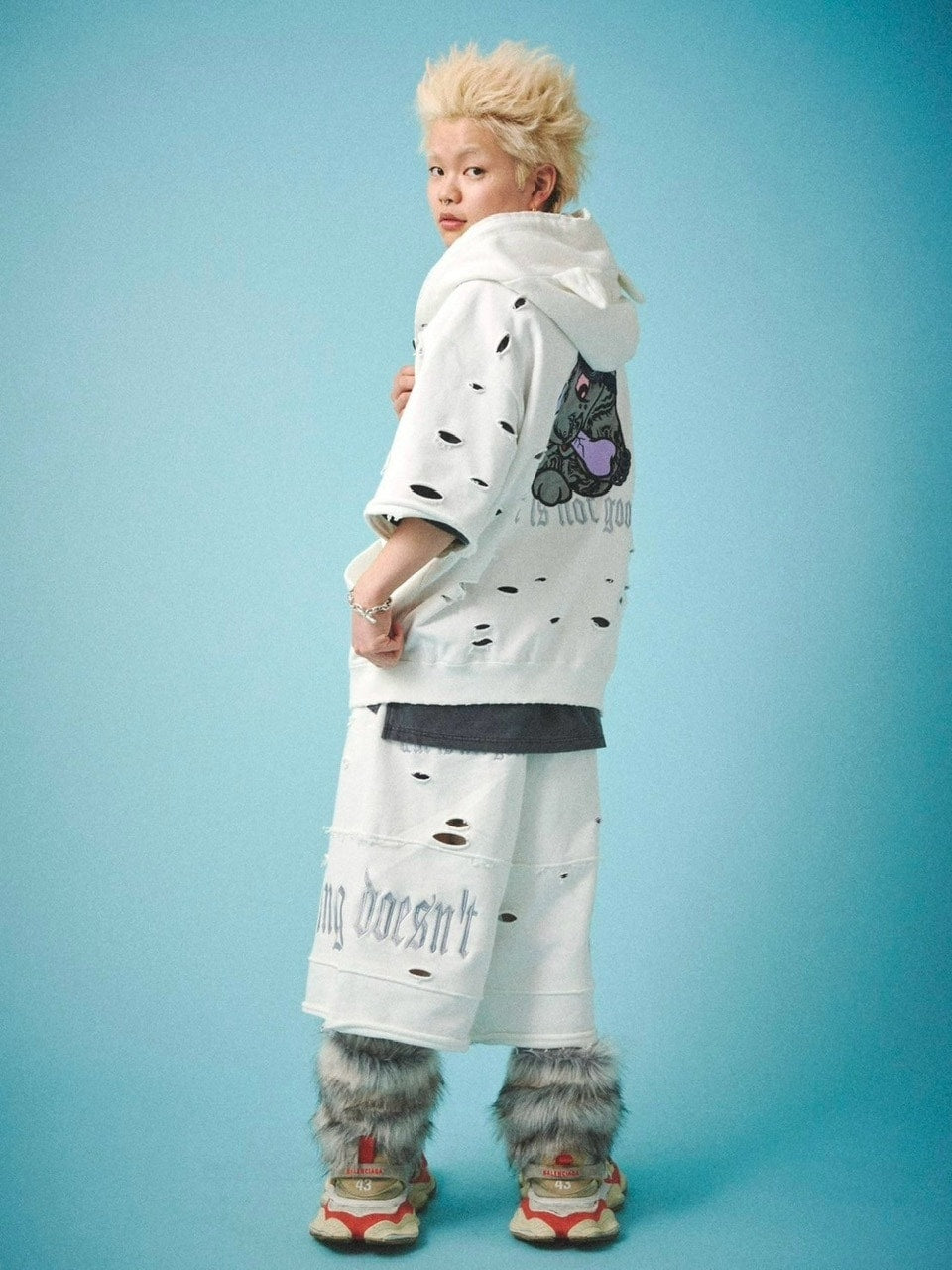 【GALFY】病みに染まりし反戦パーカー