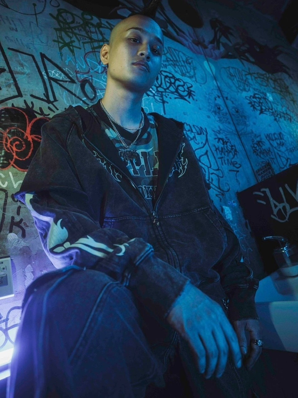 【SUPPLIER】Fire Bones Layered Sleeve Zip Hoodie