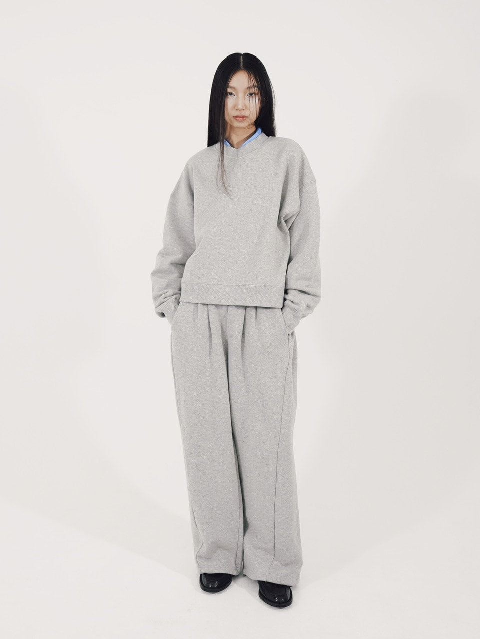 【CS】cropped vneck sweat shirt (gray)