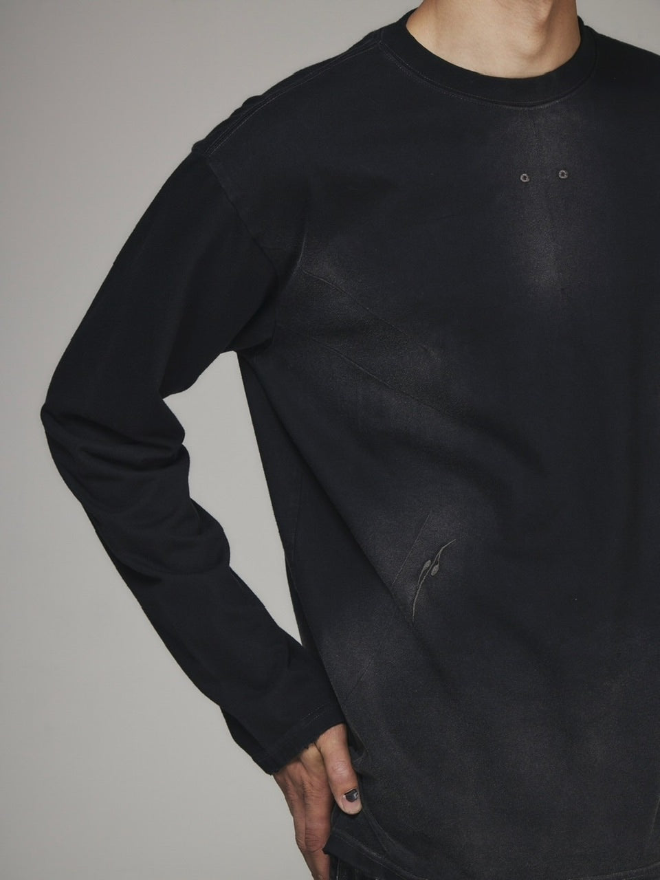 【BLR BLUER】RAIN DESTROYED GRADATION BLEACHED LONG SLEEVE