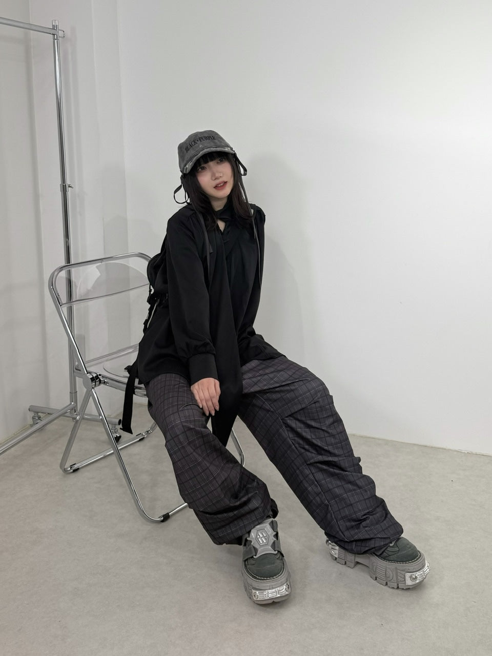 国際配送【Nerd out XU】check tuck wide pants