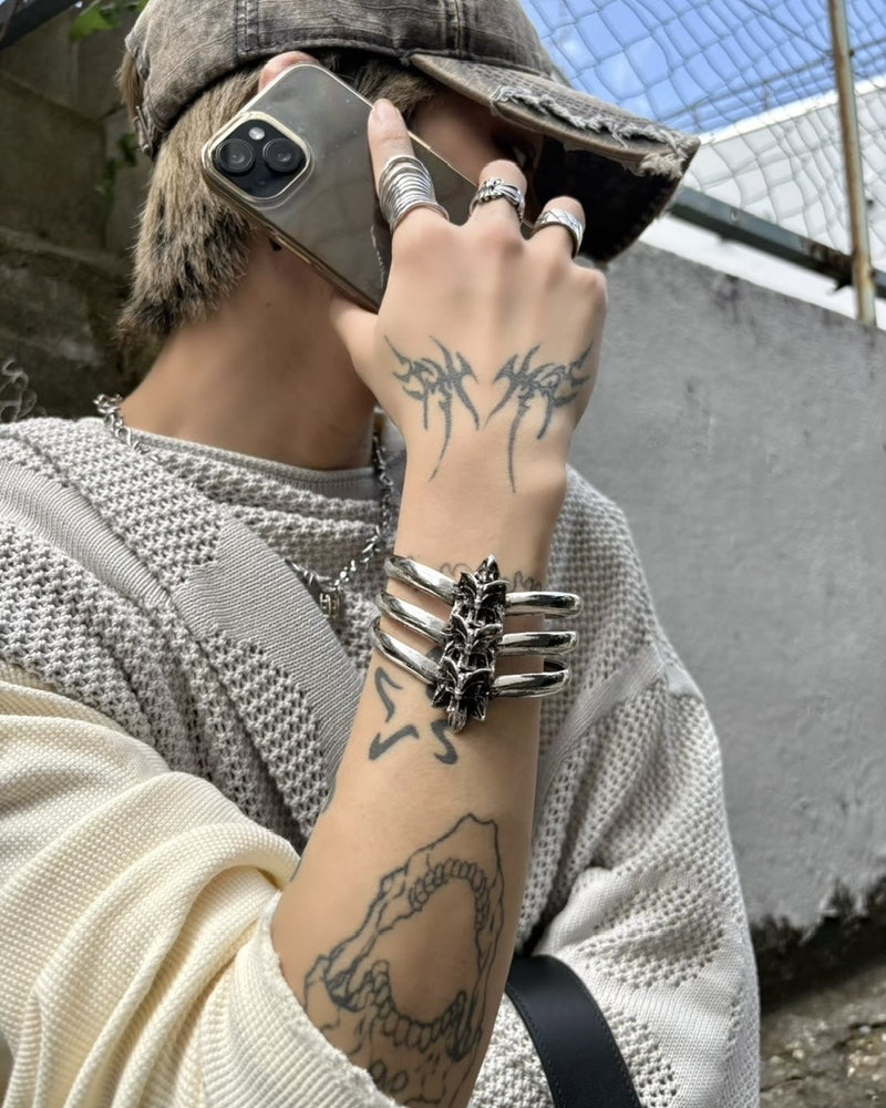 受注制【Never mind the XU】bone bracelet