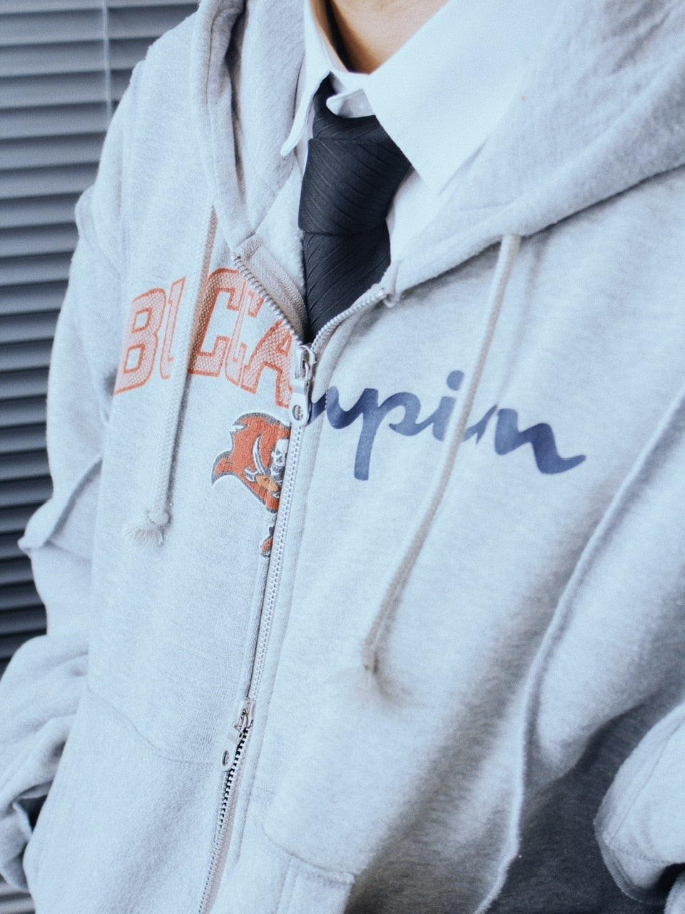 【Re +】double zip cutting switch hoodie (gray)