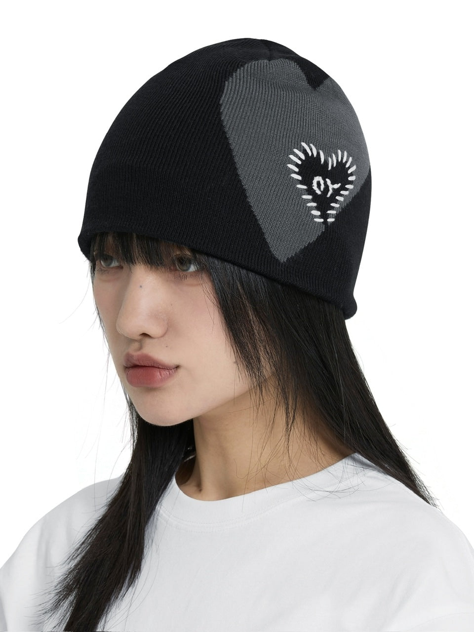 【OY】STITCHED HEART BEANIE