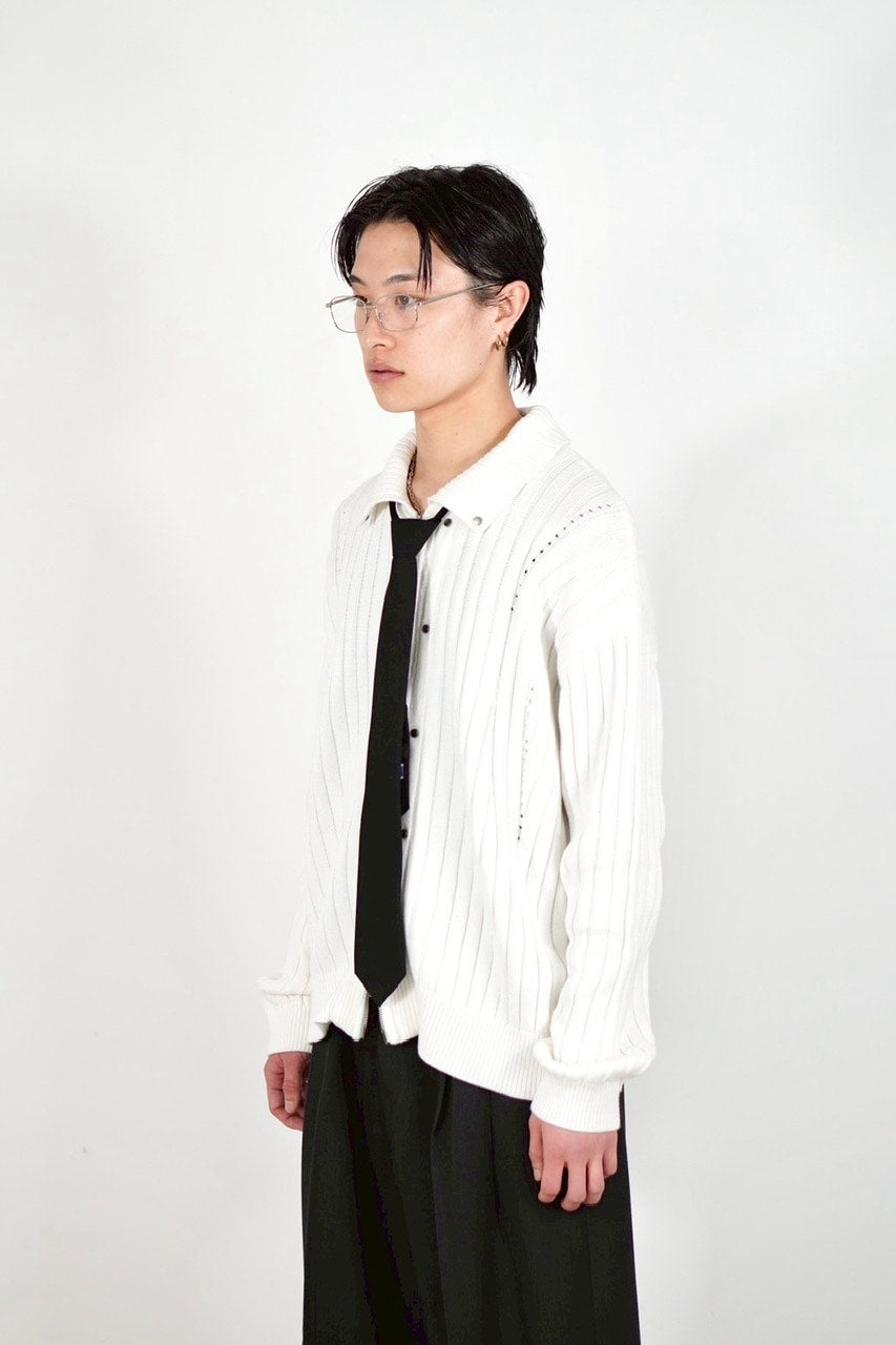 【Chikashitsu +】rivet zip up knit (2color)